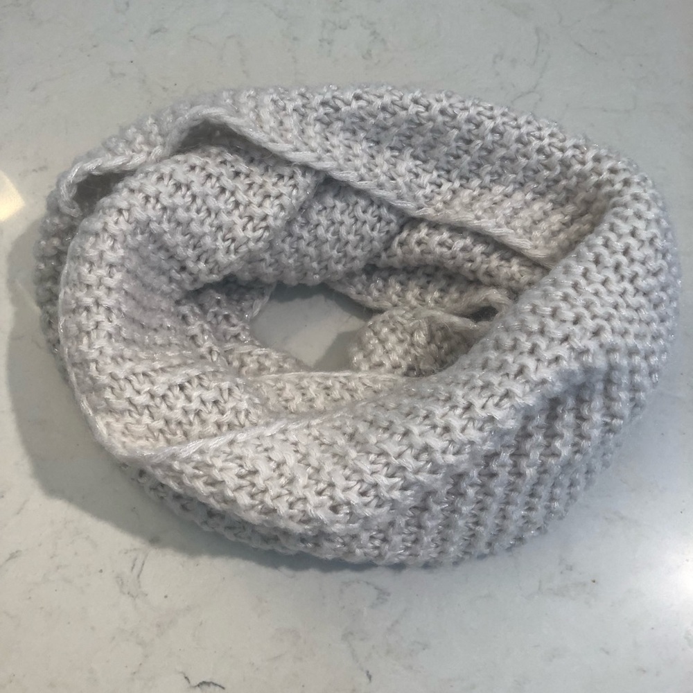 Infinity scarf